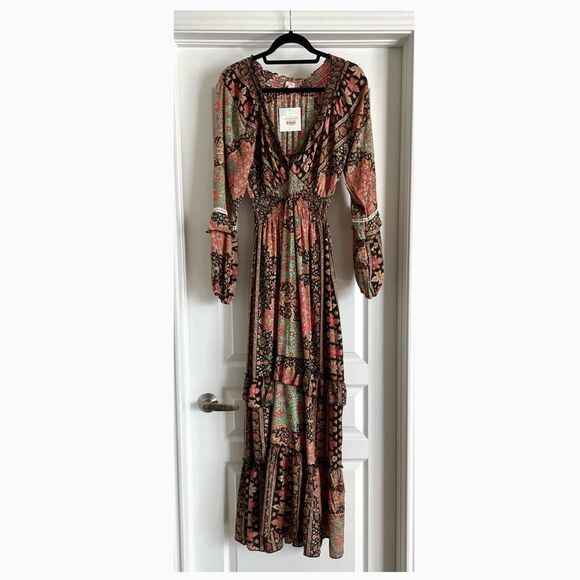 Floral Maxi Dress in Multicolor - Picture 3 of 10